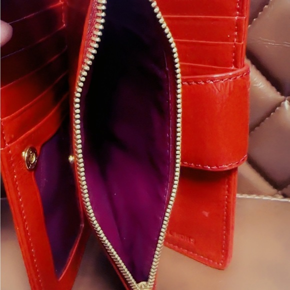 Michael Kors Tri Fold Signure Wallet Zebra & Red Patent Leather LIKE NEW - Picture 12 of 15